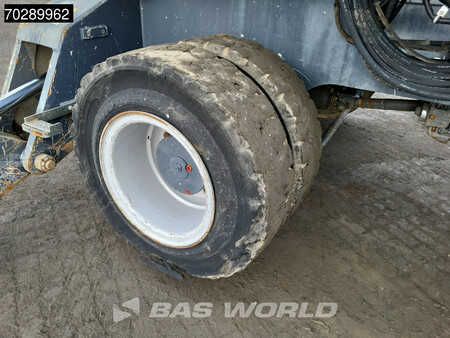 Guindastes móveis 2014 Terex MHL350 (32)