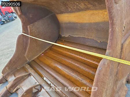 Hydraulic Excavators 2012 Caterpillar 390 D L (11)