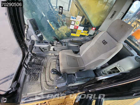 Hydraulic Excavators 2012 Caterpillar 390 D L (28)