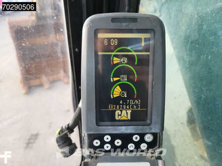 Hydraulic Excavators 2012 Caterpillar 390 D L (31)