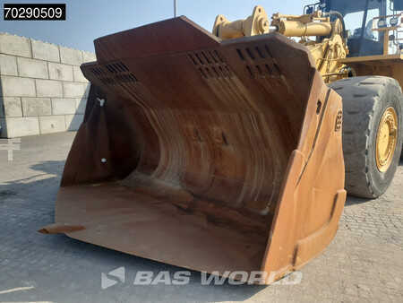 Ładowarki kołowe 2002 Caterpillar 988 G (9)
