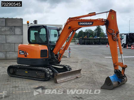 Minigraver 2020 Doosan DX62R-3 3 BUCKETS - A/C (8)