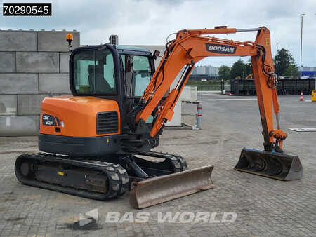 Minigraver 2020 Doosan DX62R-3 3 BUCKETS - A/C (9)