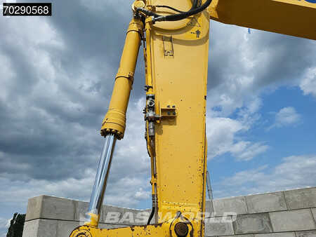 Hydraulic Excavators 2015 Komatsu PC240 LC-10 (10)