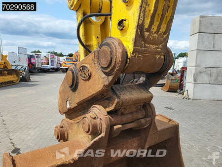 Hydraulic Excavators 2015 Komatsu PC240 LC-10 (12)