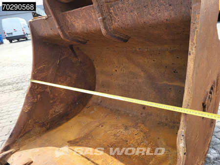 Hydraulic Excavators 2015 Komatsu PC240 LC-10 (14)