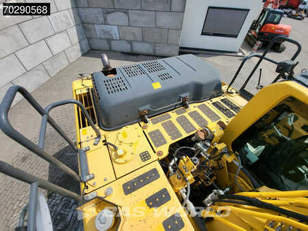 Hydraulic Excavators 2015 Komatsu PC240 LC-10 (18)