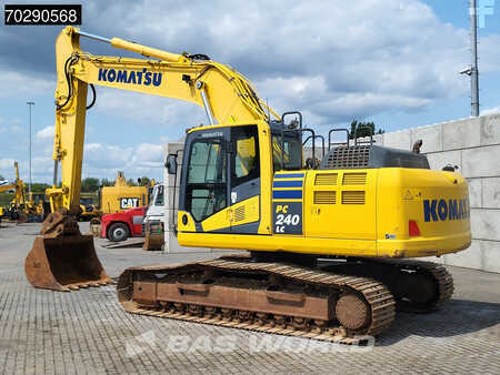 Hydraulic Excavators 2015 Komatsu PC240 LC-10 (2)