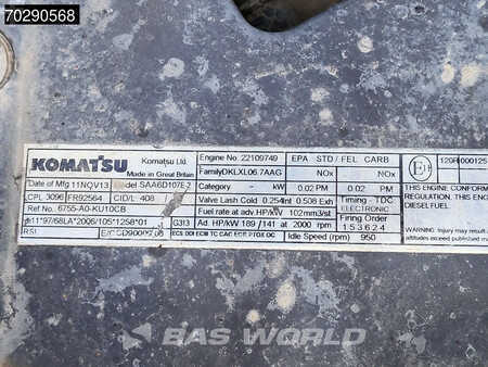 Hydraulic Excavators 2015 Komatsu PC240 LC-10 (20)