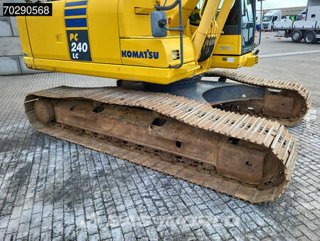 Hydraulic Excavators 2015 Komatsu PC240 LC-10 (29)