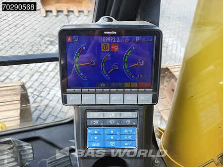 Hydraulic Excavators 2015 Komatsu PC240 LC-10 (36)