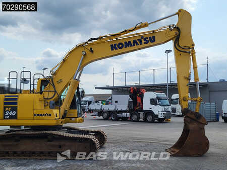 Hydraulic Excavators 2015 Komatsu PC240 LC-10 (7)