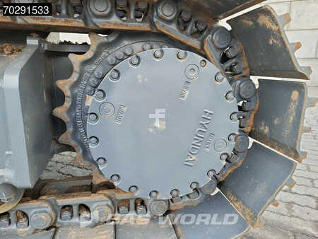 Bæltegraver 2025 Hyundai R215 L (19)