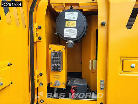 Telakaivinkoneet  2025 Hyundai R215 L (23)