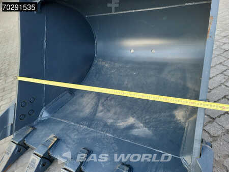 Telakaivinkoneet  2025 Hyundai R215 L (18)