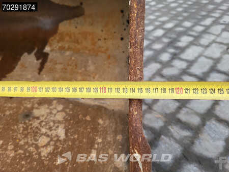 Escavatori cingolati 2021 JCB 131X L SV (15)