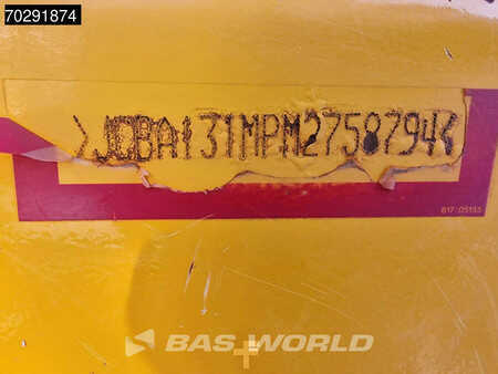 Escavatori cingolati 2021 JCB 131X L SV (39)