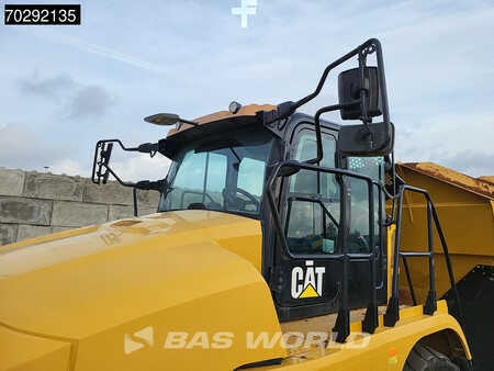 Zalomené klouby-dampry  2019 Caterpillar 730 -04A 730 Tail gate (20)