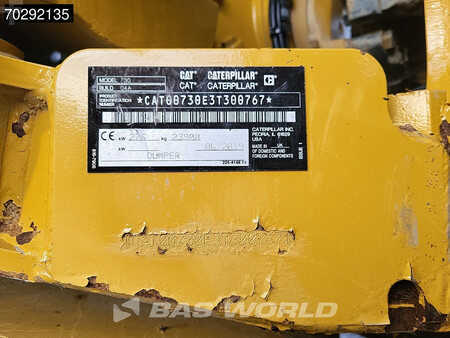 Zalomené klouby-dampry  2019 Caterpillar 730 -04A 730 Tail gate (38)