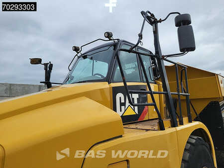 Knickgelenkte Muldenkipper/Dumper 2016 Caterpillar 745 C First Owner (21)