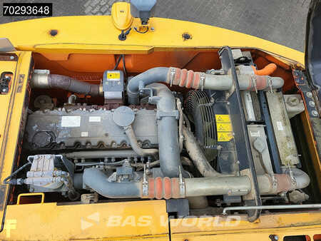 Escavadora de rodas 2014 Doosan DX170 W (16)