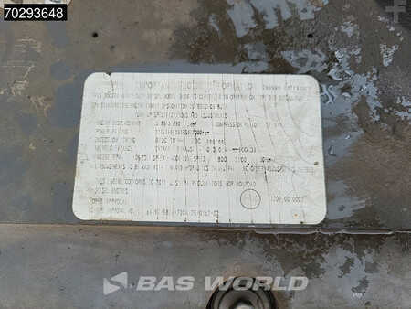 Escavadora de rodas 2014 Doosan DX170 W (17)