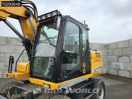 Escavadora de rodas 2014 Doosan DX170 W (22)