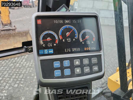 Escavadora de rodas 2014 Doosan DX170 W (34)