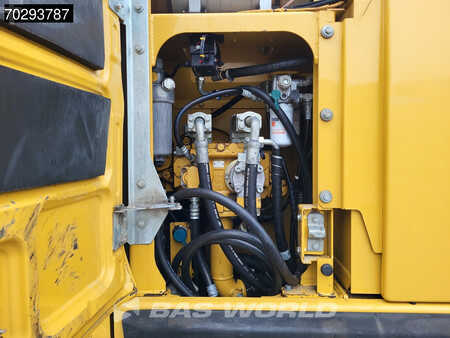 Beltegraver 2015 Caterpillar 320 E L RR Tiltrotator (23)