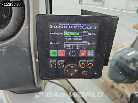 Beltegraver 2015 Caterpillar 320 E L RR Tiltrotator (34)