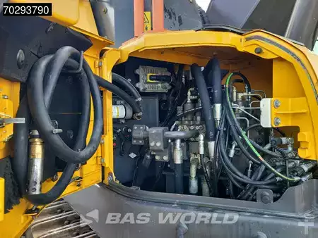 Kettenbagger 2018 Volvo ECR355 E L Blade - Tiltrotator - 2 Buckets (32)