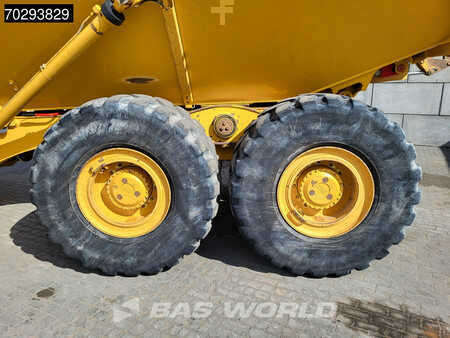 Kink Dumprar 2020 Bell B30 E (16)