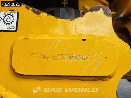 Kink Dumprar 2020 Bell B30 E (35)