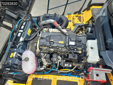 Kink Dumprar 2020 Bell B30 E (17)