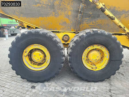 Kink Dumprar 2020 Bell B30 E (22)