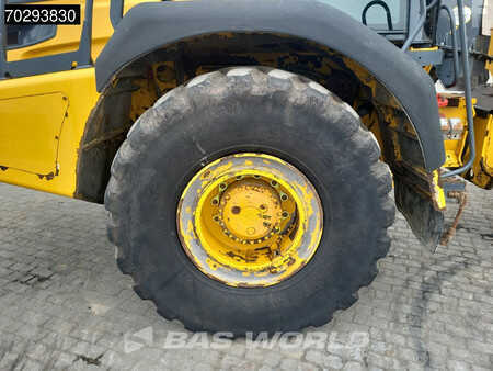 Kink Dumprar 2020 Bell B30 E (24)