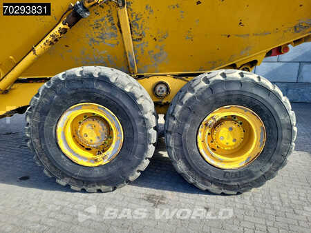 Kink Dumprar 2020 Bell B30 E (16)