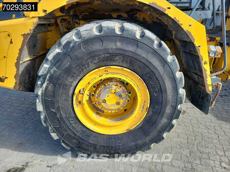 Kink Dumprar 2020 Bell B30 E (18)