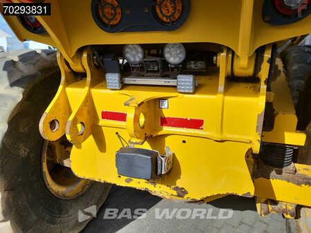 Kink Dumprar 2020 Bell B30 E (20)