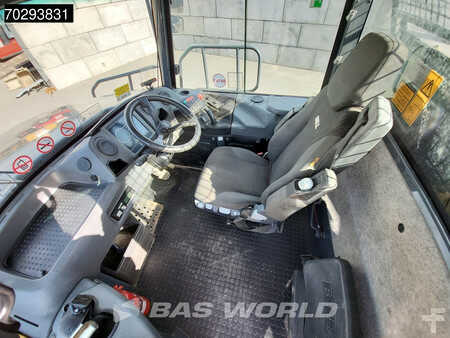 Kink Dumprar 2020 Bell B30 E (23)