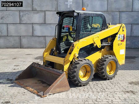 Caterpillar 226 D3 BUCKET + FORKS