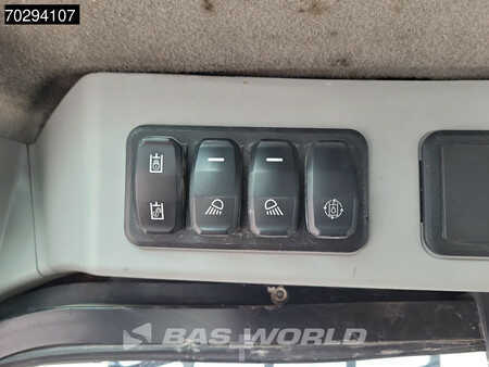 Caterpillar 226 D3 BUCKET + FORKS