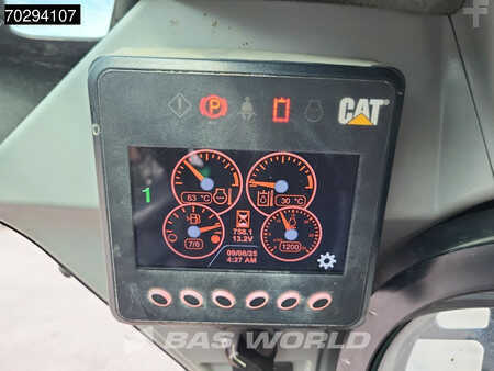 Caterpillar 226 D3 BUCKET + FORKS