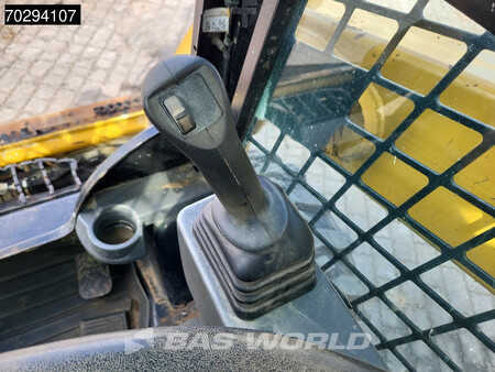 Caterpillar 226 D3 BUCKET + FORKS