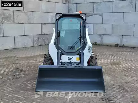 Kolové nakladače 2025 Bobcat S510 A/C - Cabin (13)