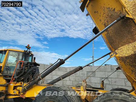 Artikulerte dumpere 2015 Volvo A40 G (7)