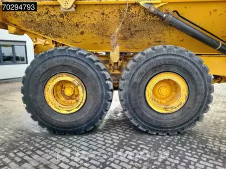 Zalomené klouby-dampry  2015 Volvo A40 G Tail gate (25)