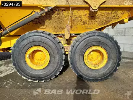 Zalomené klouby-dampry  2015 Volvo A40 G Tail gate (26)