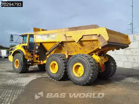 Zalomené klouby-dampry  2015 Volvo A40 G Tail gate (3)