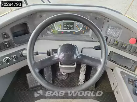 Zalomené klouby-dampry  2015 Volvo A40 G Tail gate (30)